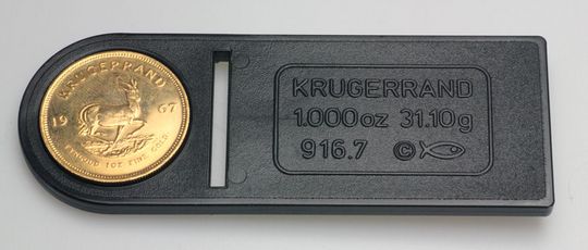 Kontrolle des Durchmessers per Krügerrand Schablone