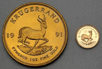Grössenvergleich 1/20 Unzen Krügerrand zu einer ganzen Krügerrand Goldmünze